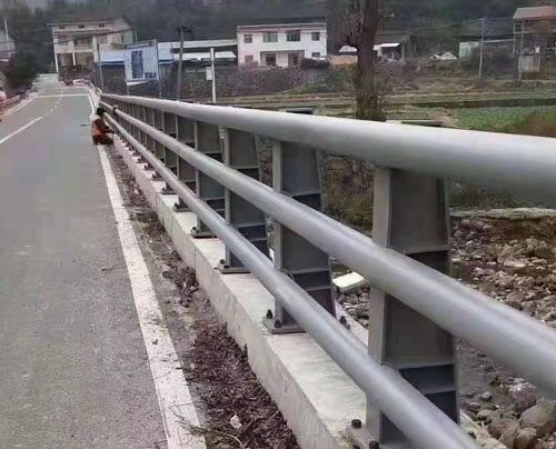 橋梁護欄 防撞隔離河道護欄